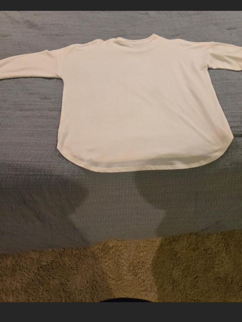 crown & ivy White Long-Sleeve Shirt
